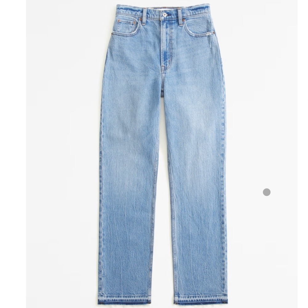 Abercrombie & Fitch The 90s Straight Ultra High Rise Jeans Light Wash Denim